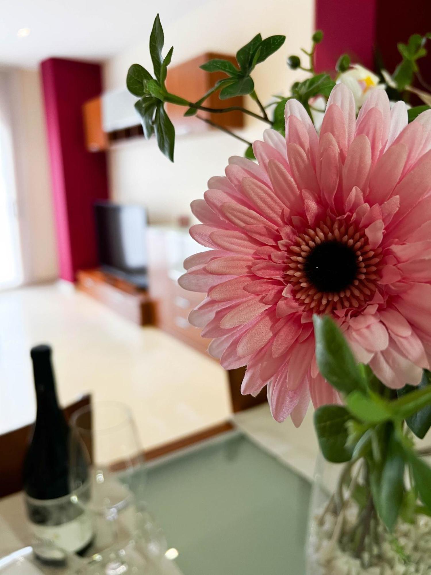 Enoturismo Celler Pinol Apartment Batea Bagian luar foto