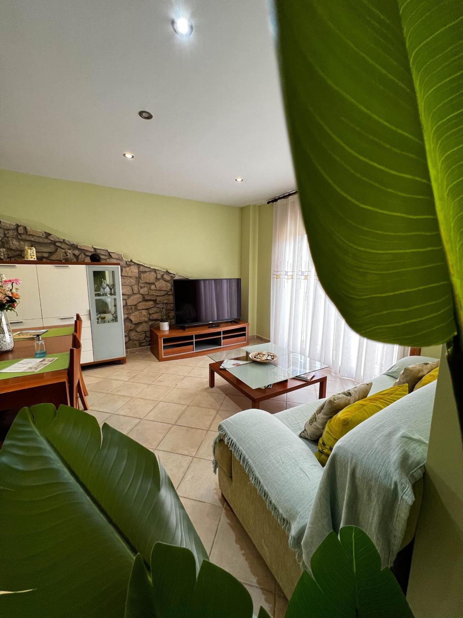 Enoturismo Celler Pinol Apartment Batea Bagian luar foto