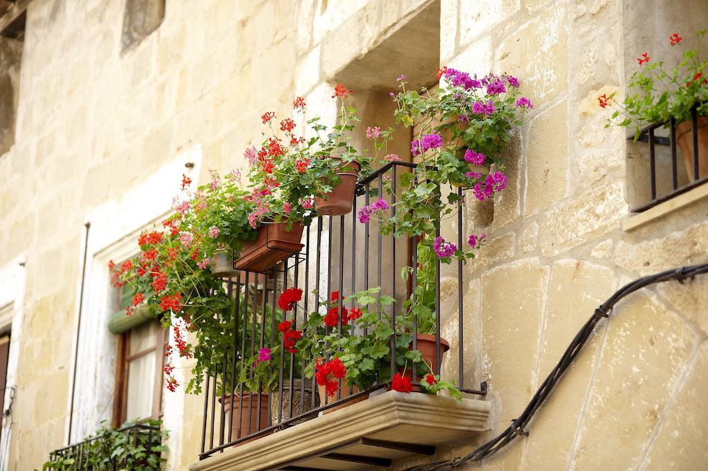 Enoturismo Celler Pinol Apartment Batea Bagian luar foto